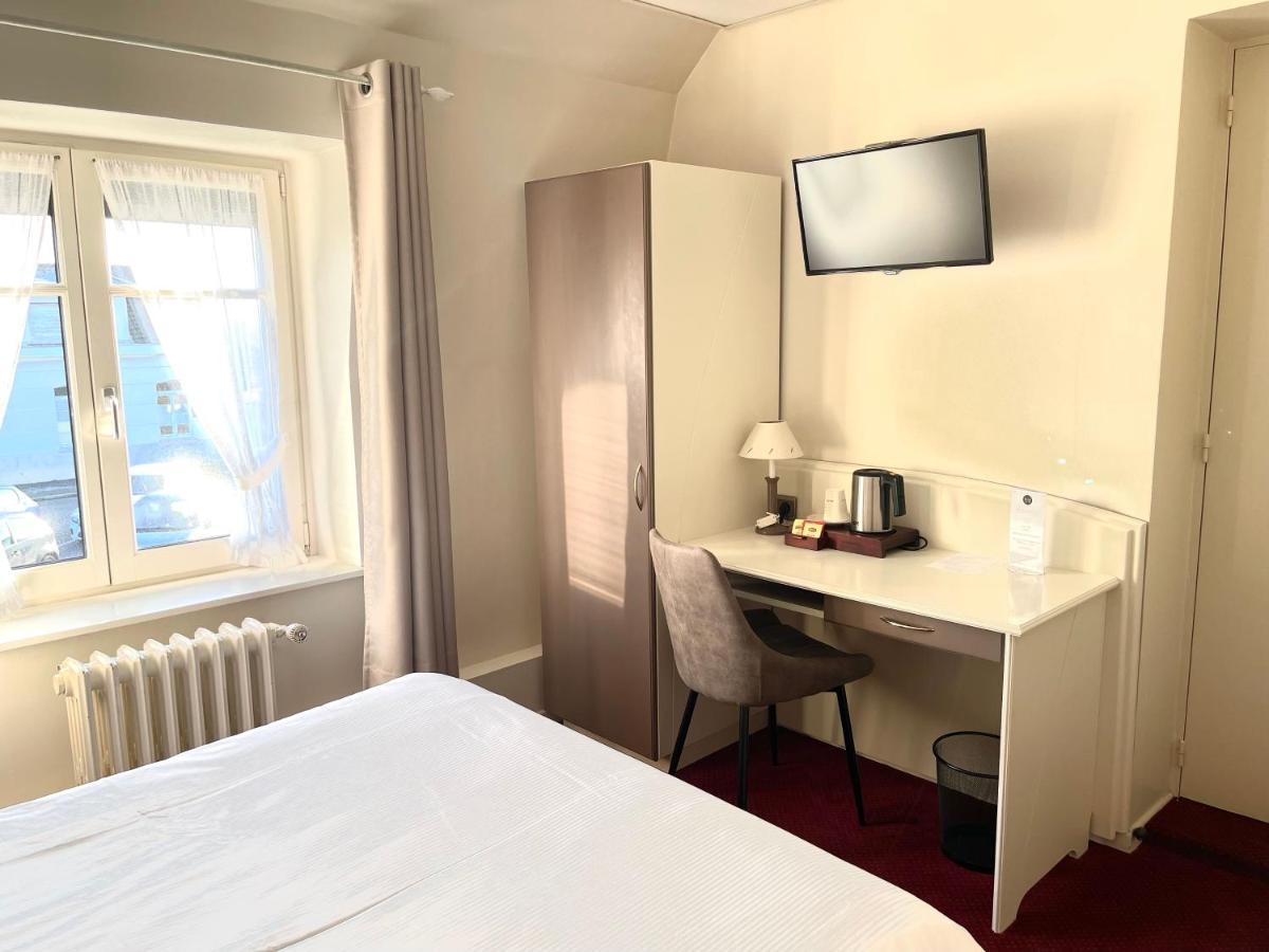 Hotel - Restaurant "Histoire De Bistrot" Isbergues المظهر الخارجي الصورة